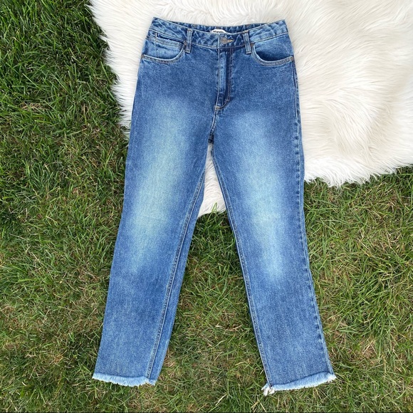 Wrangler Denim - Wrangler raw hem straight ankle jeans 25